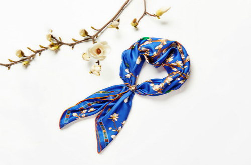 絲巾十大品牌，哪種絲巾最能讓人眼前一亮？