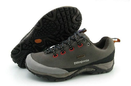 戶外登山鞋十大品牌，中國登山鞋品牌