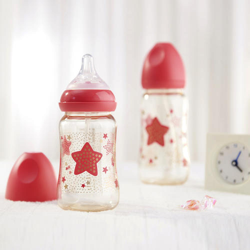 奶瓶什么材質(zhì)好 日康奶瓶材質(zhì)全新升級(jí)，守護(hù)寶寶安全