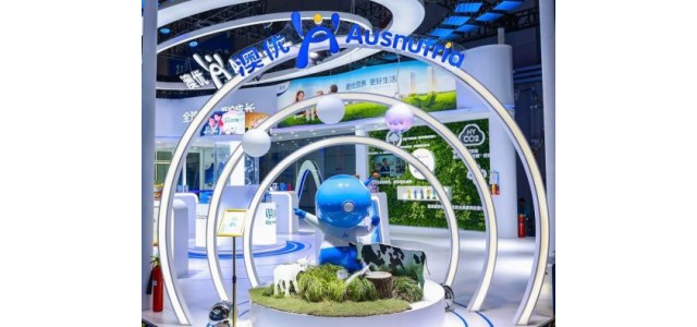 澳大利亞乳業(yè)全新的知識(shí)產(chǎn)權(quán)形象“奧小游”亮相中國(guó)國(guó)際進(jìn)口博覽會(huì)(CIIE)。